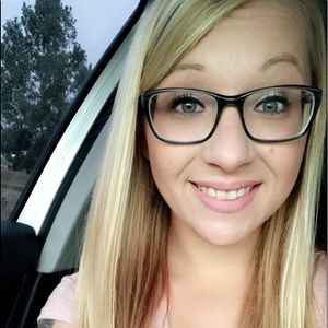 Meet your Posher, Jenna